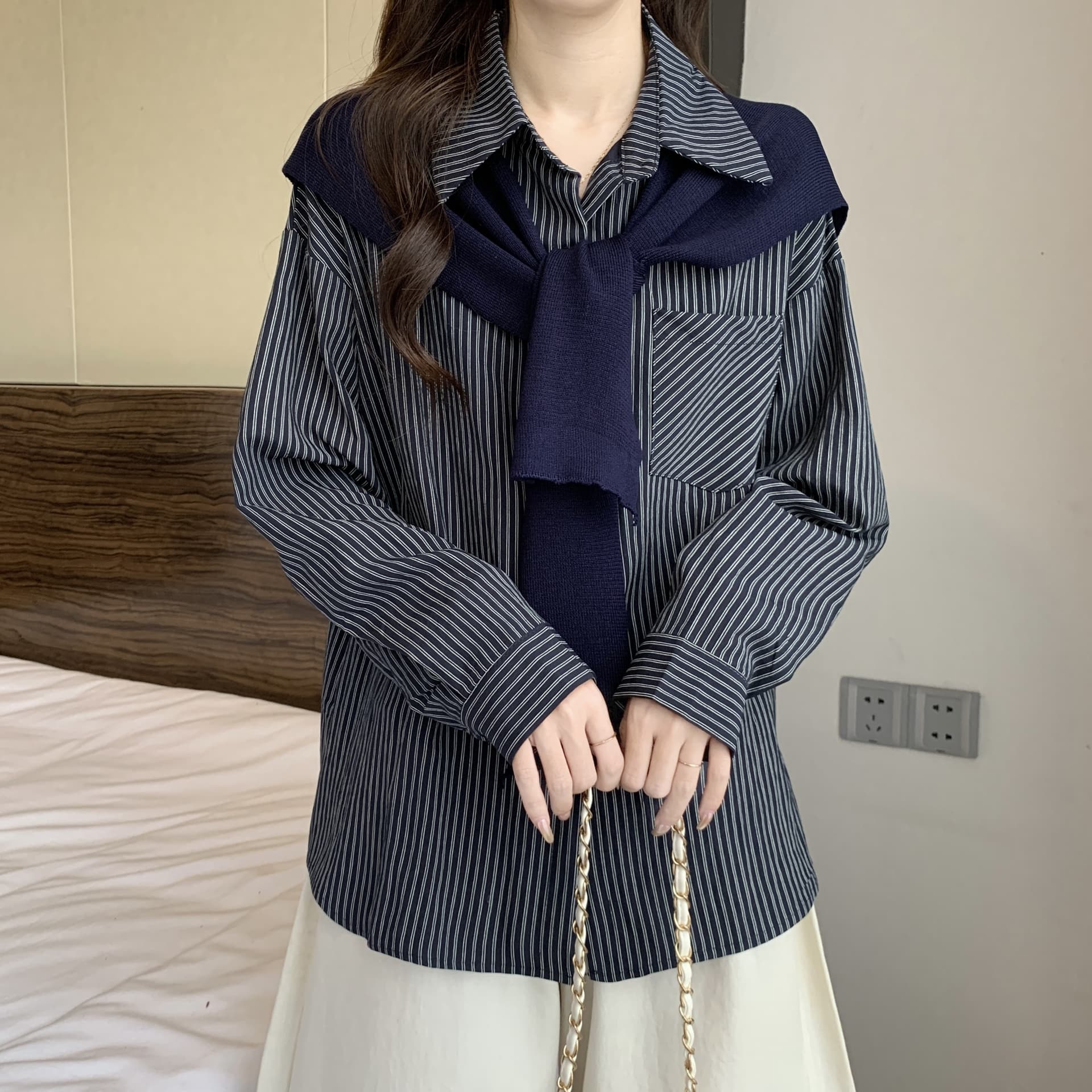 POLO 칼라 스트라이프 긴팔 만나는 여성 셔츠 봄과 가을 빅 사이즈 지방 mm 슬림해 보이는 연령 감소 학원 스타일 숄 맨위 상세 이미지 9