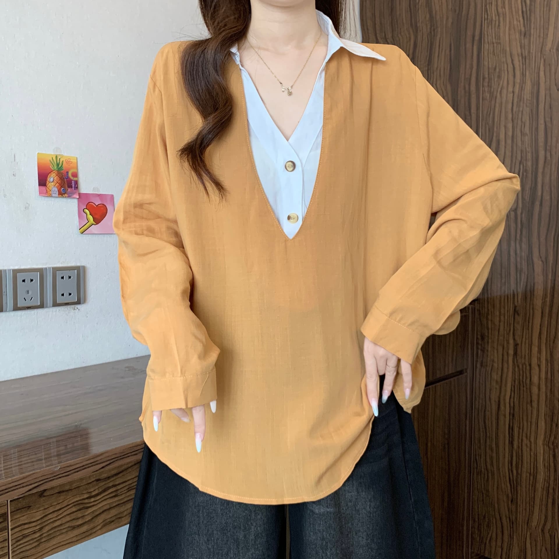페이크 레이어드 폴로 칼라 배색 패치워크 긴팔 여성 셔츠 2026 가을 빅 사이즈 지방 mm 허리 수축 슬림해 보이는 표지 배 맨위 상세 이미지 7