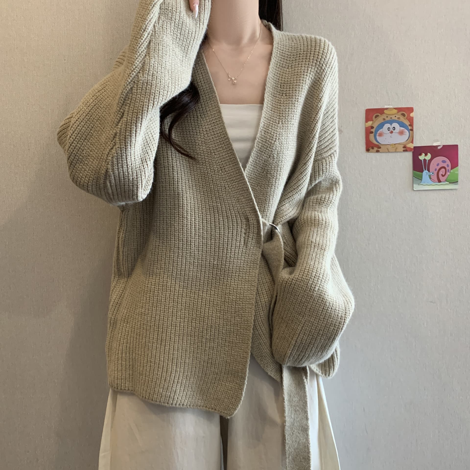 가을 겨울 새로운 프랑스식 슈퍼 잘 생긴 V넥 스웨터 빅 사이즈 여성 의류 지방 mm 느긋한 바람 카디건 코트 상세 이미지 2