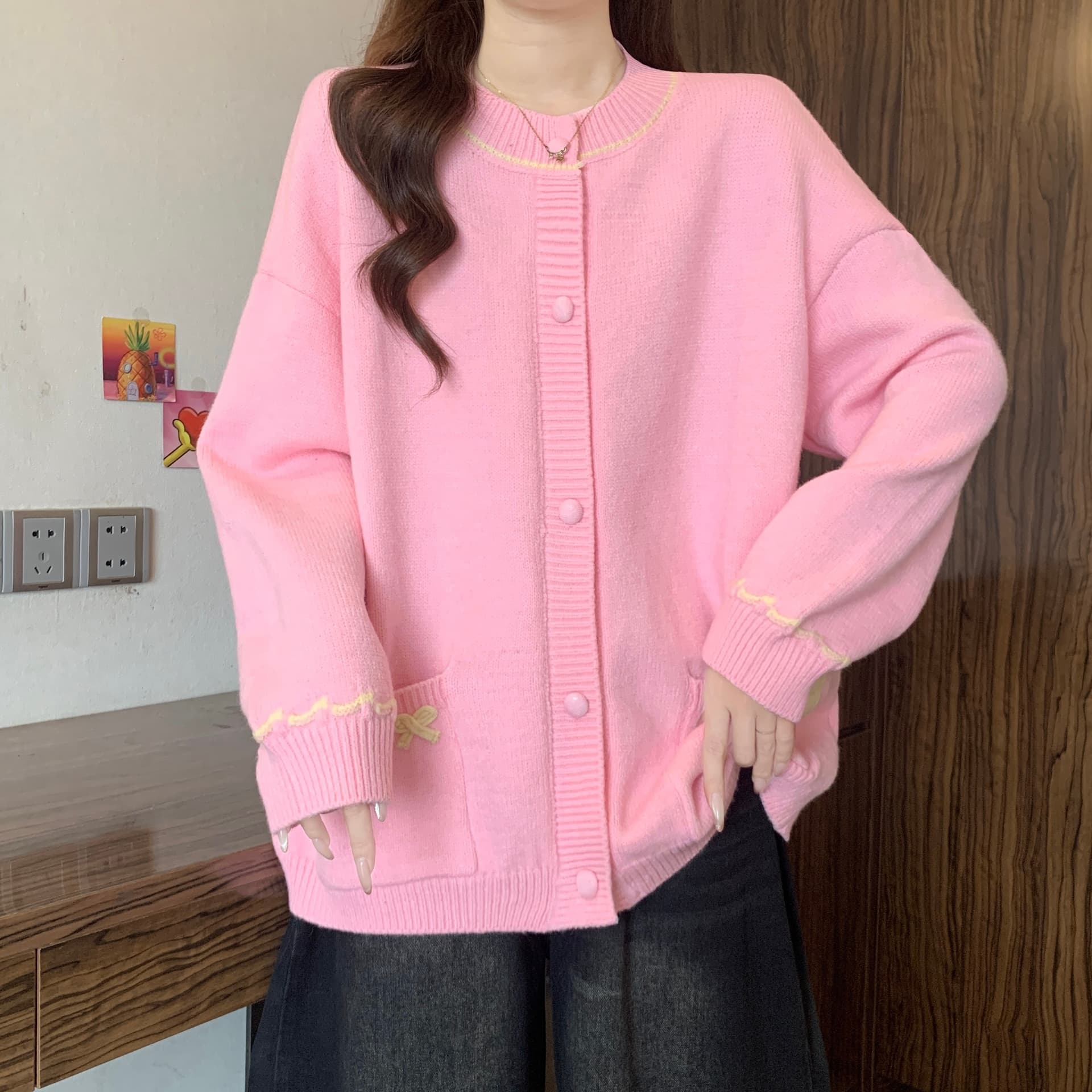 느긋한 바람 와이드 느슨함 센스 자수 나비 매듭 긍정적 인 어깨 스웨터 여성 코트 가을 겨울 빅 사이즈 지방 mm 슬림해 보이는 니트 스웨터 상세 이미지 7