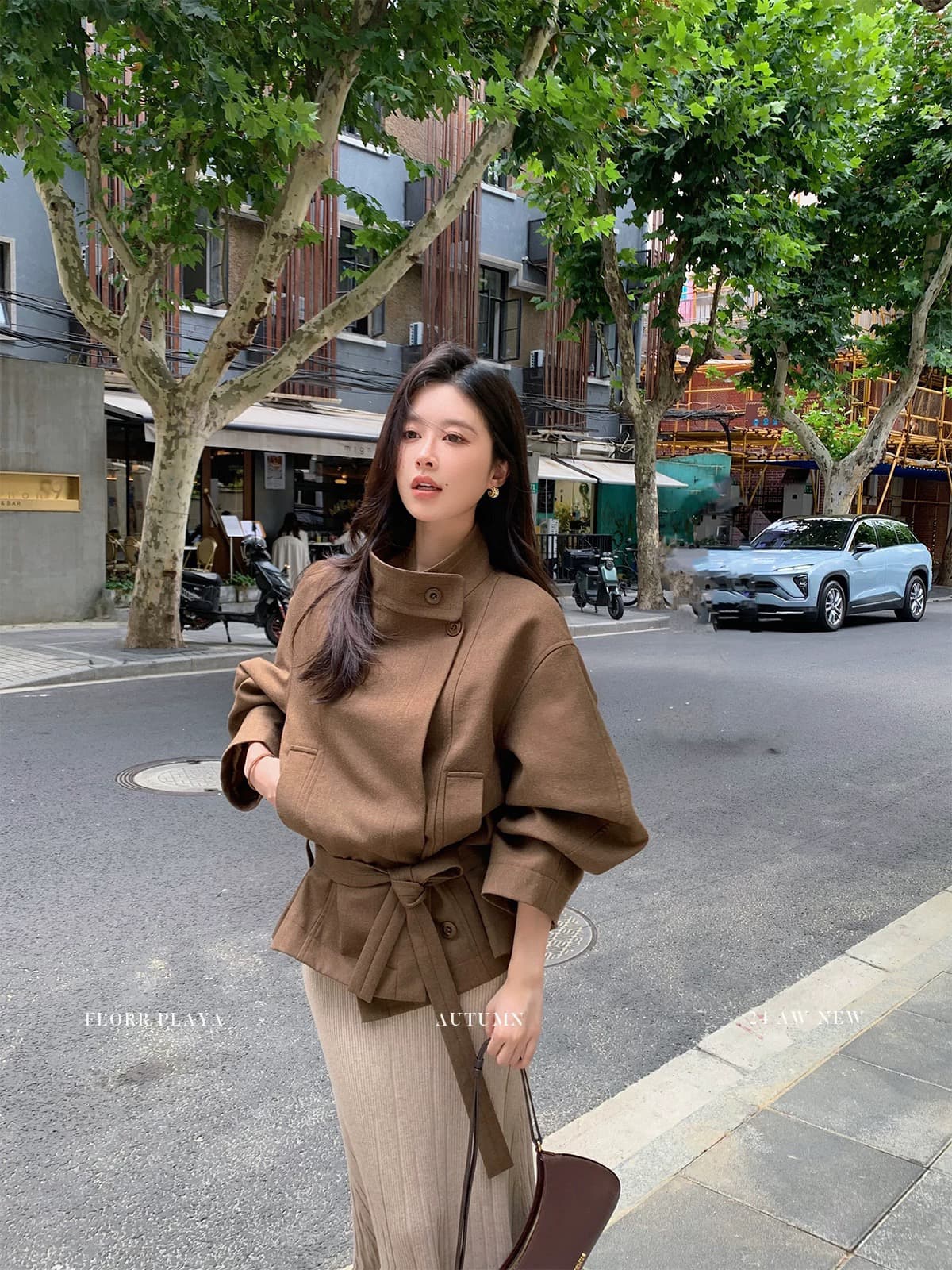 꽃 위안 베를린 저녁 화이트 스탠드 칼라 쇼트 스타일 바람막이 여성 봄 가을 허리 수축 루즈핏 영국식 바람 프로필 모양 재킷 이미지 3