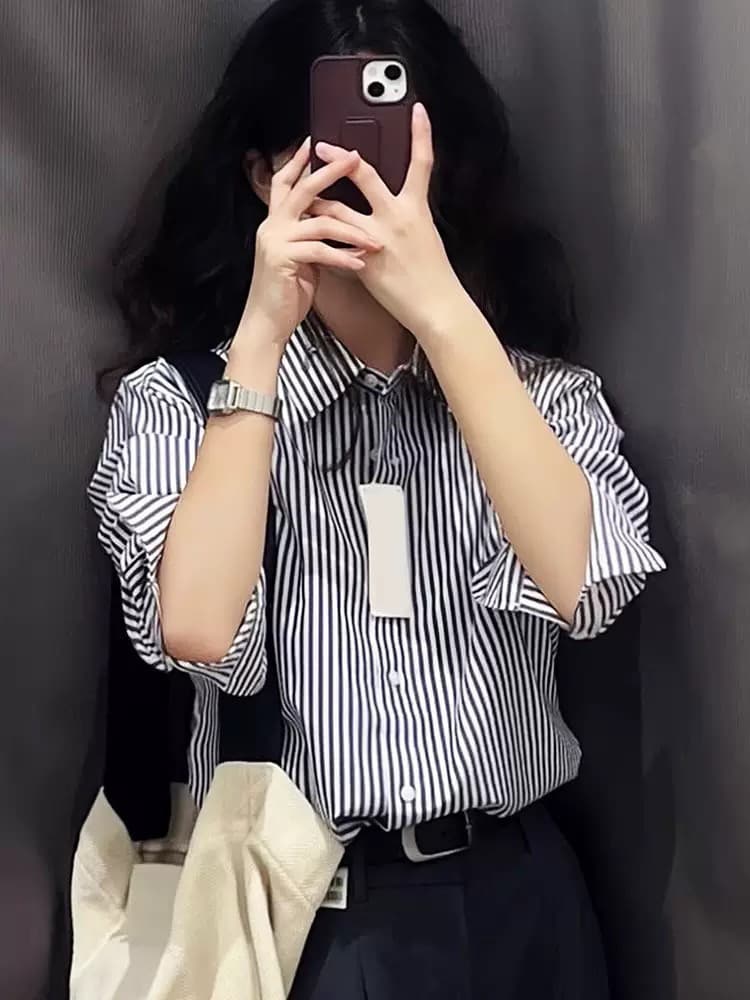 스택 착용 스트라이프 셔츠 여성 의류 2026 봄 가을 새로운 작은 키 디자인 센스 긴팔 루즈핏 출퇴근 착용 잡아라. 의류 상세 이미지 1