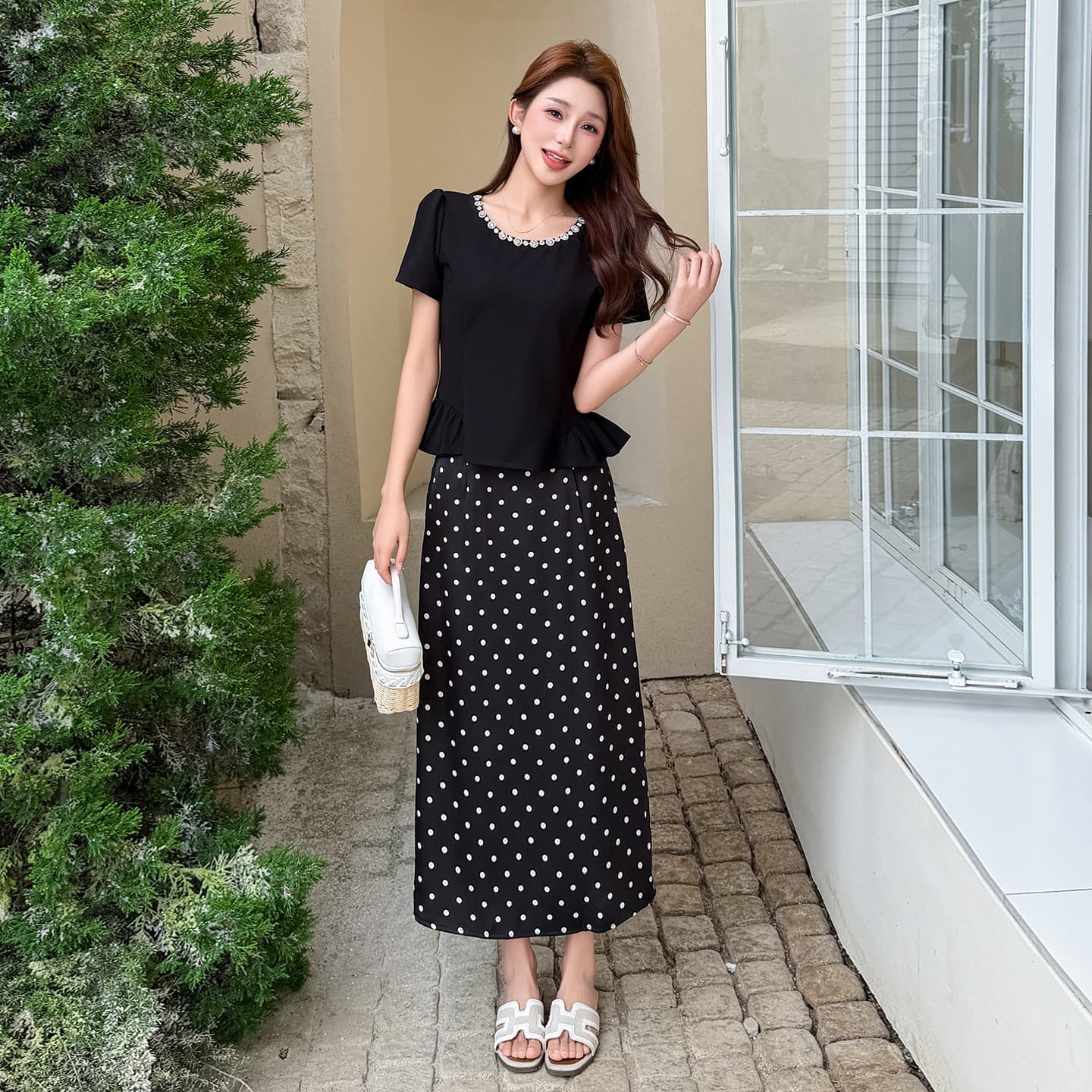 실사 빅 사이즈 비즈 박기 빛 럭셔리 품격 라운드 넥 패치워크 도트 무늬 반신 스커트 투피스 세트 이미지 3