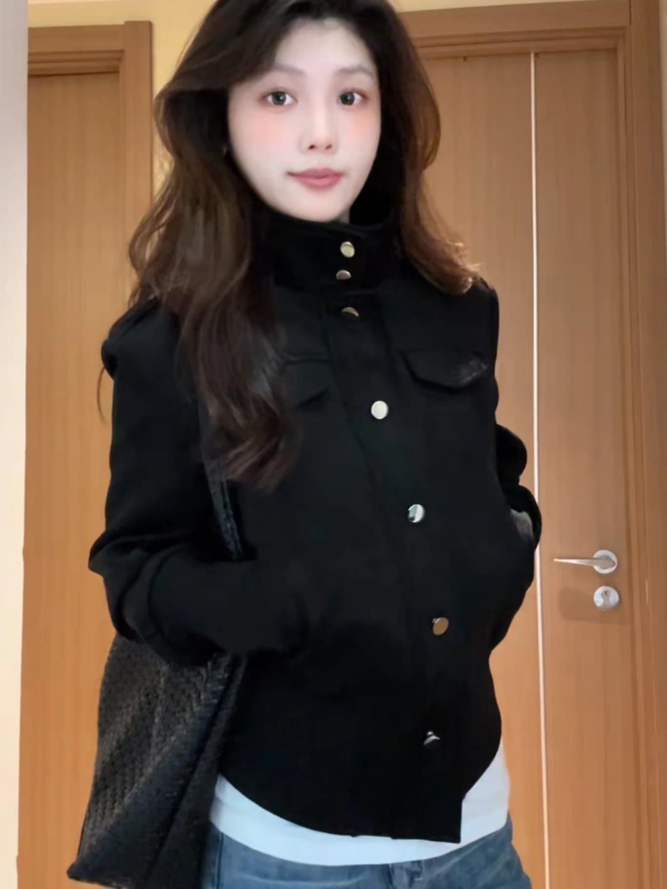 오리지널 허리 수축 스탠드 칼라 디자인 센스 재킷 여성 봄 신제품 검정색 스웨이드 질감 짧은 외투 이미지 2
