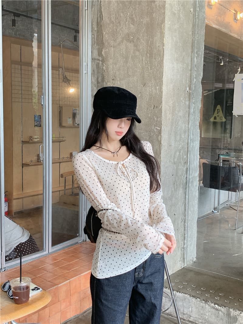 실사 디자인 센스 다용도 레이스업 도트 무늬 긴팔 티셔츠 상세 이미지 6