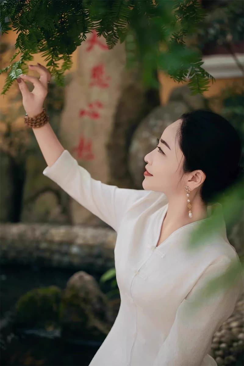 젠 서비스 여성 가을 개선 치파오 중국풍 레트로 면 린넨 단추 맨위 영 섹션 차 서비스 점프 슈트 치마 세트 상세 이미지 7