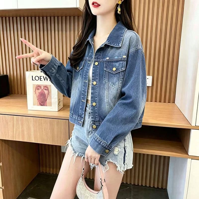 작은 키 쇼트 스타일 데님 여성 코트 레트로 워싱 루즈핏 슬림해 보이는 다용도 폴로 칼라 데님 재킷 봄 가을 이미지 3