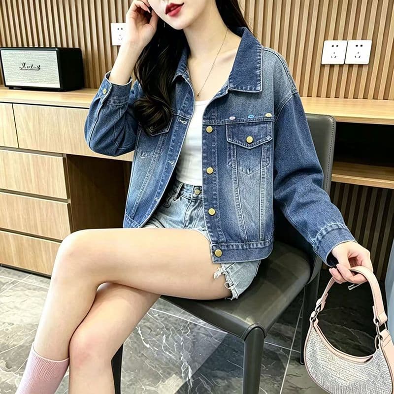 작은 키 쇼트 스타일 데님 여성 코트 레트로 워싱 루즈핏 슬림해 보이는 다용도 폴로 칼라 데님 재킷 봄 가을 상세 이미지 9