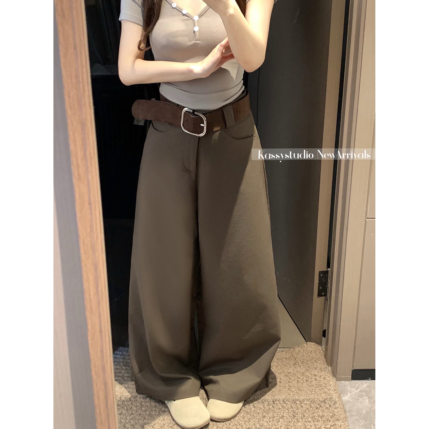 실사 2026 새로운 와이드 레깅스 바지 루즈핏 캐주얼 정장 바지 이미지 3