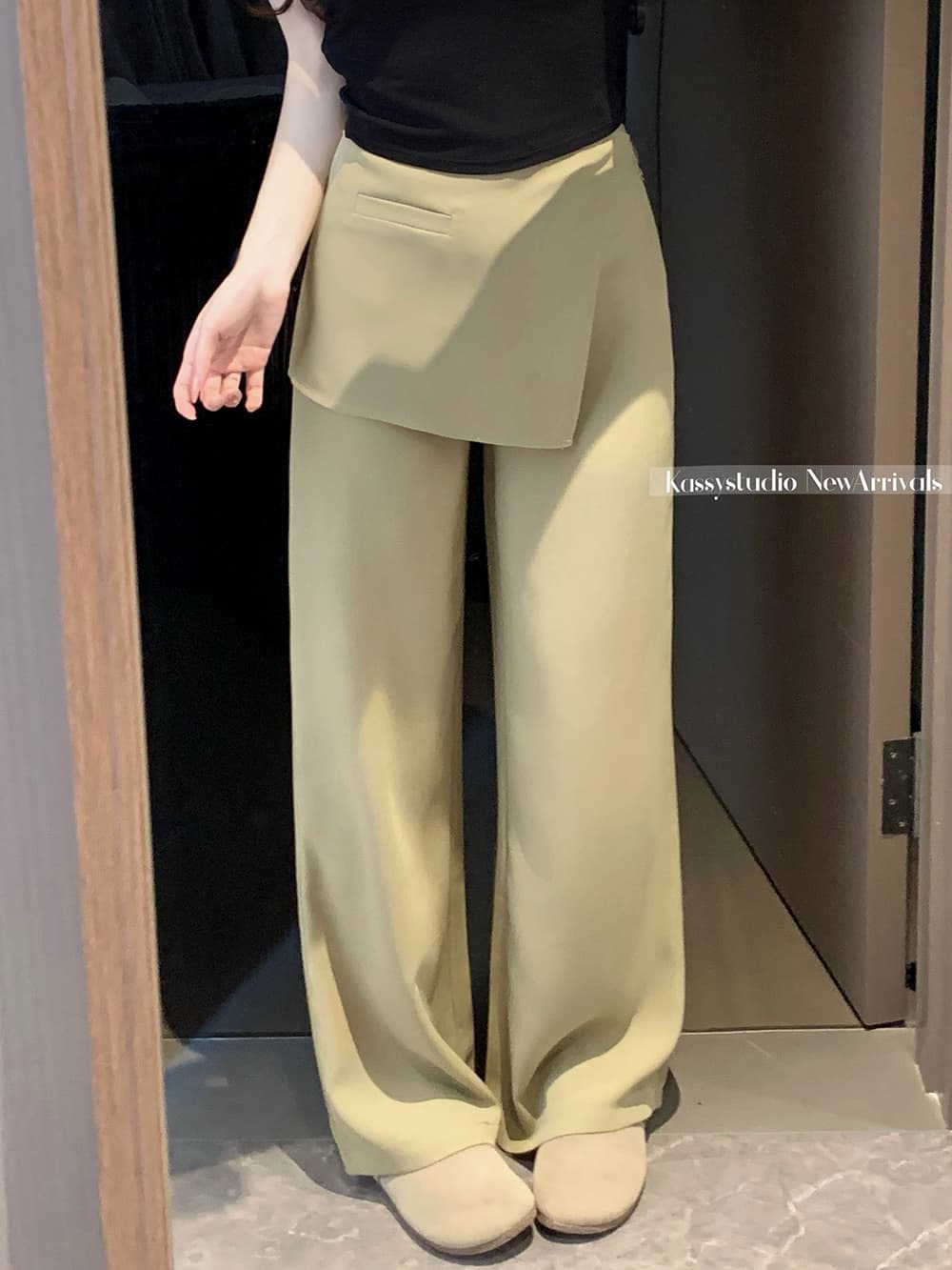실사 2026 새로운 느긋한 바람 지퍼 와이드 레그 팬츠 캐주얼 루즈핏 페이크 레이어드 스트레이트 팬츠 여성 상세 이미지 9