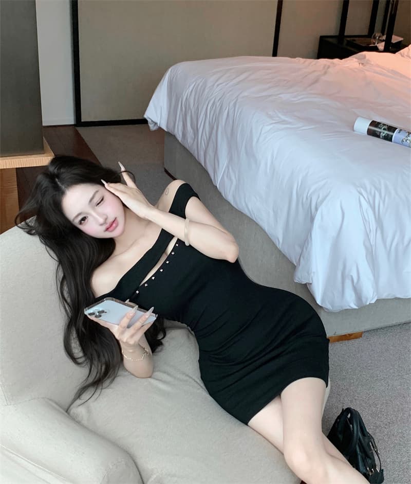 실사 정가 징 홀로우 아웃 오프숄더 허리 수축 작은 검은 드레스 몸매 가꾸기 슬림해 보이는 핫걸 드레스 타이트 스커트 여성 상세 이미지 10