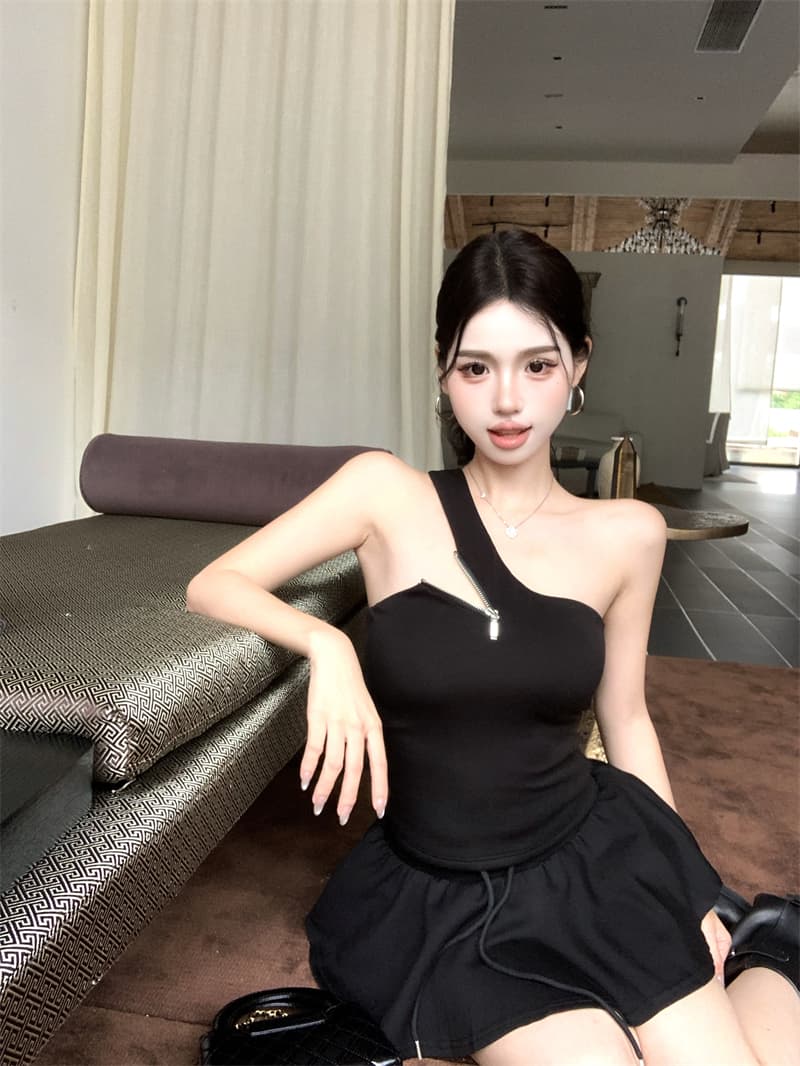 실사 정가 달콤한 차가운 바람 핫걸 소녀 품격 비스듬한 어깨 지퍼 맨위 티셔츠 여성 벨트 가슴 패드 이미지 4