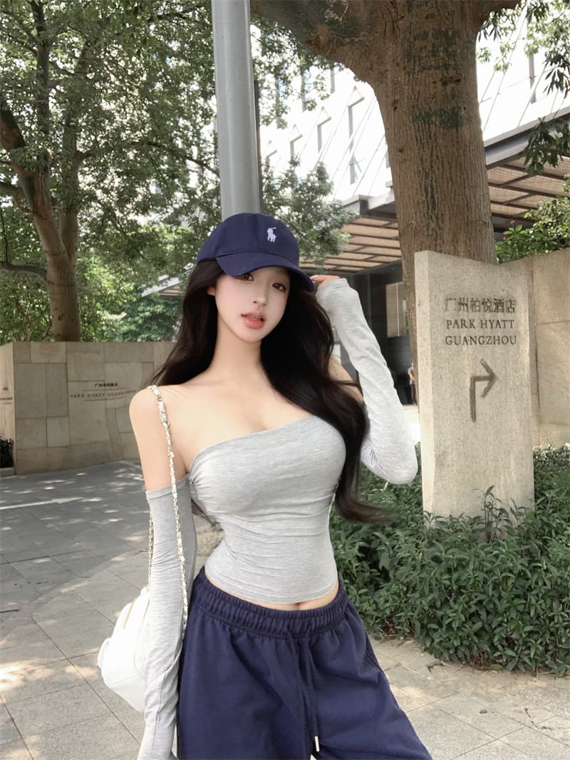 실사 정가 클래식 다용도 핫걸 몸매 가꾸기 쇼트 스타일 오프숄더 티셔츠 디스플레이 얇고 작은 맨위 이미지 2