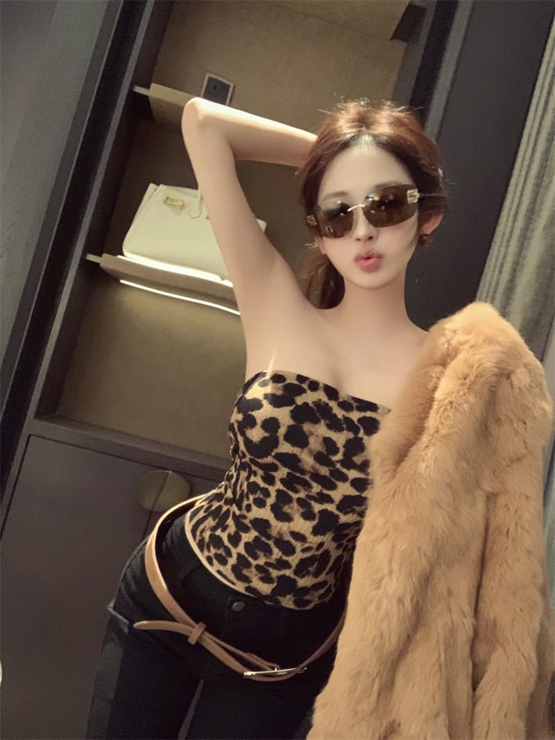 실사 정가 커피 색상 레오파드 무늬 조끼 튜브탑 디자인 센스 작은 대중 핫걸 외출용 인사이드 잡아라. 의류 이미지 3