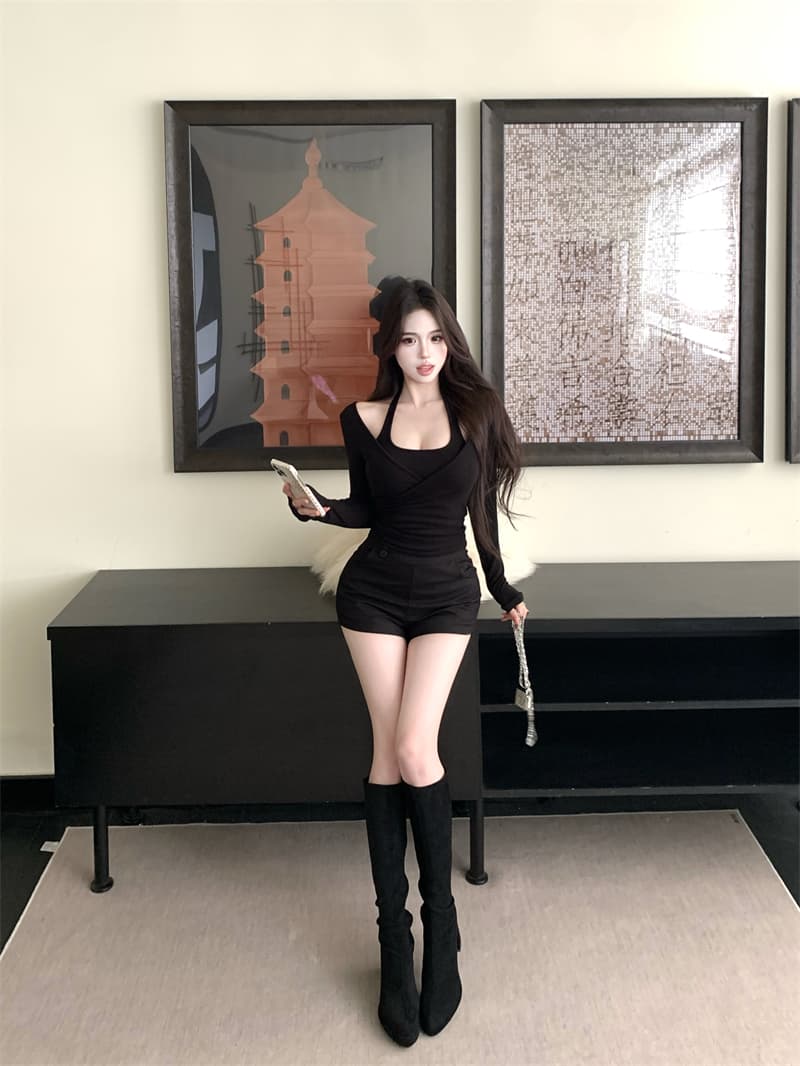 실사 정가 u 칼라 십자가 행침 목 오프숄더 주름 페이크 레이어드 티셔츠 인사이드 잡아라. 의류 상세 이미지 19