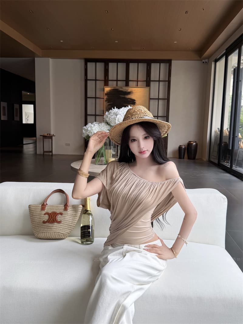 실사 정가 비스듬한 어깨 주름 페이크 레이어드 티셔츠 여성 몸매 가꾸기 디자인 센스 신축성 통기성 니트 맨위 상세 이미지 15
