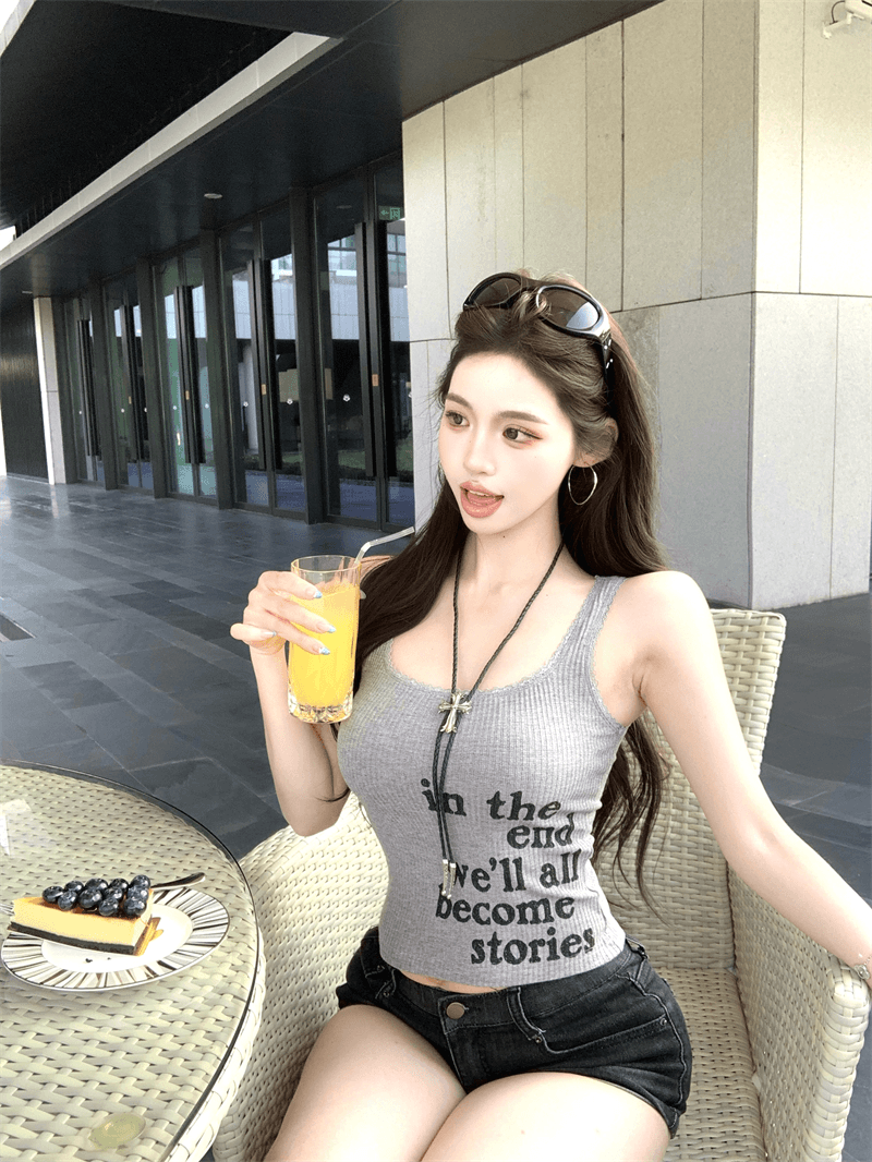 실사 정가 알파벳 프린트 캐미솔 순수한 욕망 핫걸 쇼트 스타일 몸매 가꾸기 맨위 이미지 4
