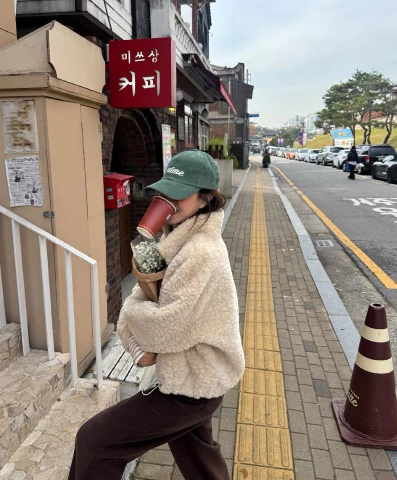한국 동대문 2026 가을 겨울 한국 스타일 신제품 여성 의류 모피 여성 코트 상세 이미지 3
