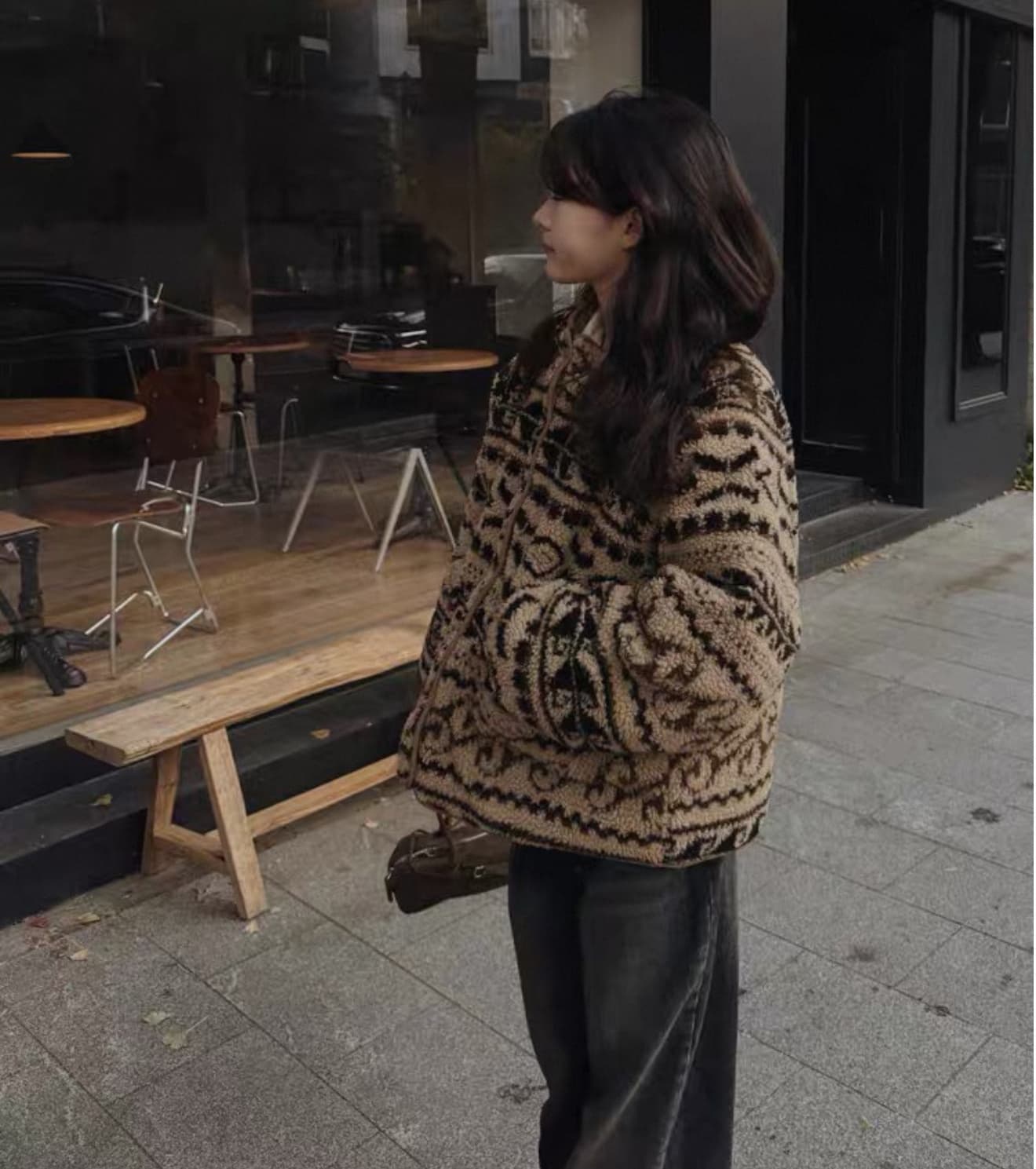 한국 동대문 2029 가을 겨울 새로운 오른쪽 그는 패턴 양성 및 음성 둘 착용 모피 면 옷 여성 코트 상세 이미지 17