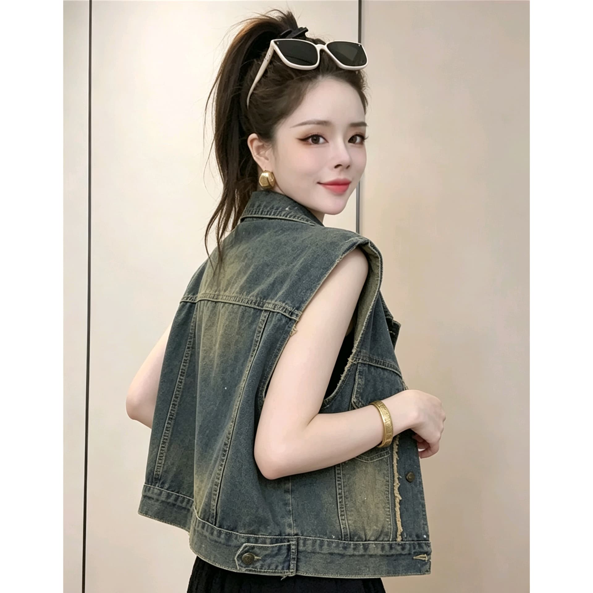 항구 바람 레트로 디자인 센스 핫픽스 거친 가장자리 폴로 칼라 데님 베스트 여성 셔츠 2026 여름 외출용 Chic 맨위 이미지 5