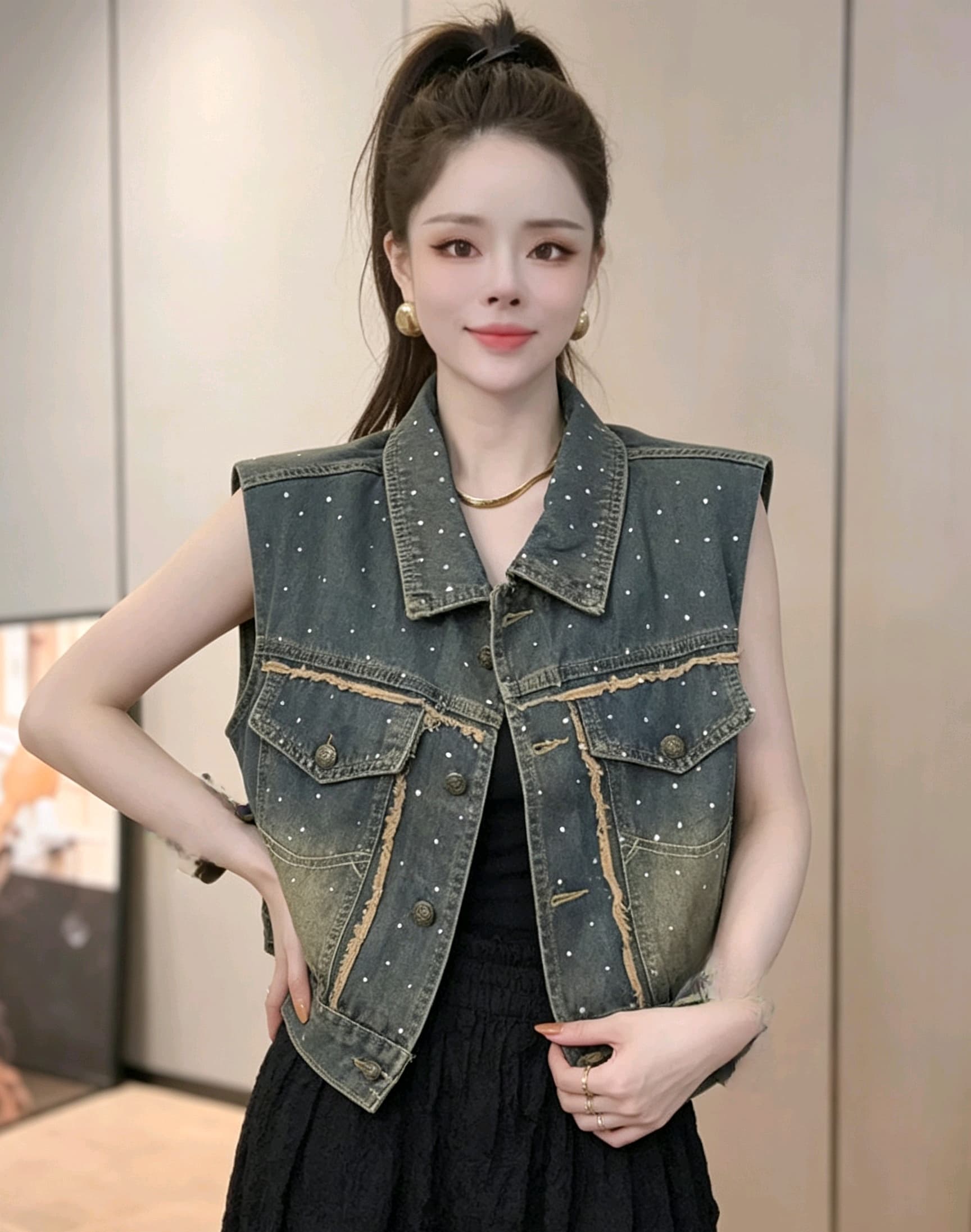 항구 바람 레트로 디자인 센스 핫픽스 거친 가장자리 폴로 칼라 데님 베스트 여성 셔츠 2026 여름 외출용 Chic 맨위 상세 이미지 4