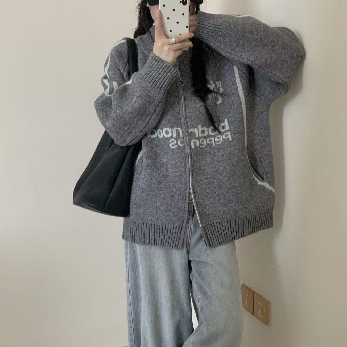 있음 선적 슈퍼 무거운 작업 야구 바람 알파벳 지퍼 스웨터 오픈 가디건 여성 가을 겨울 새로운 루즈핏 니트 스웨터 재킷 트렌디 이미지 5