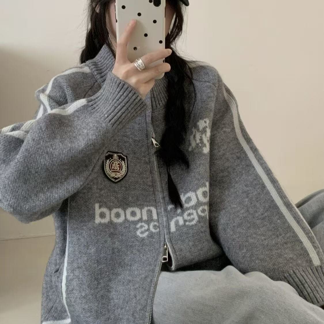 있음 선적 슈퍼 무거운 작업 야구 바람 알파벳 지퍼 스웨터 오픈 가디건 여성 가을 겨울 새로운 루즈핏 니트 스웨터 재킷 트렌디 상세 이미지 2