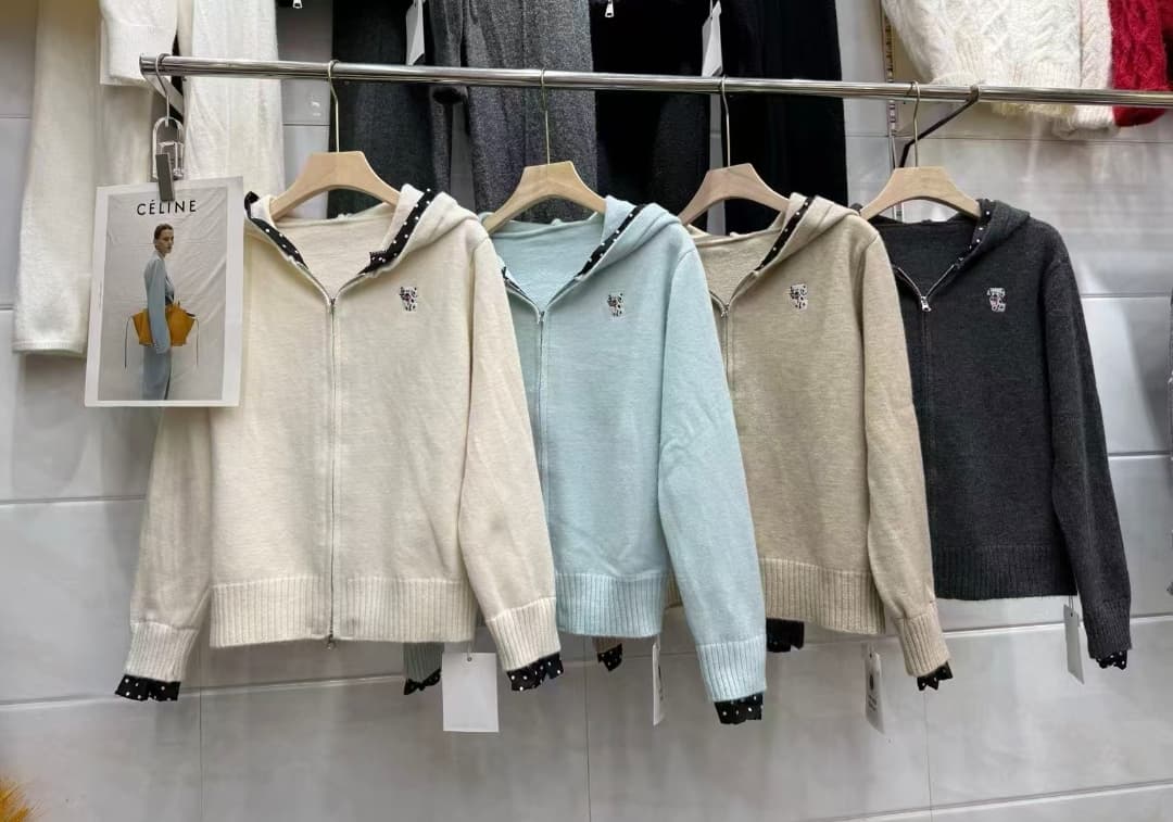 한 부서 작은 도트 무늬 후드 니트 오픈 가디건 여성 가을 부드러운 찹쌀 지퍼 스웨터 코트 작은 키 자수 백