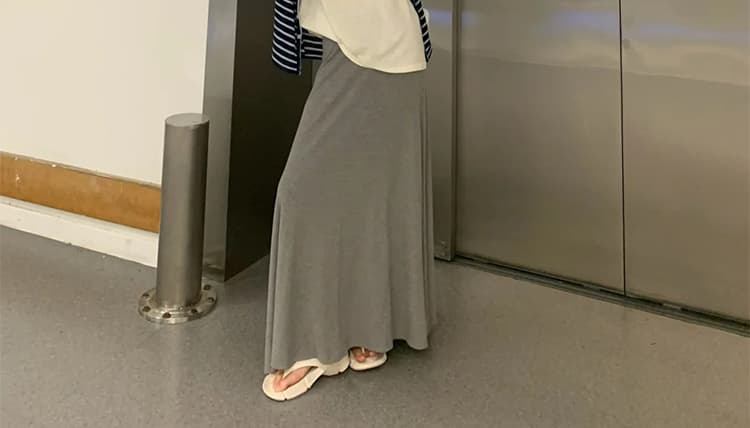 지금 이른 봄 새로운 임산부 느긋한 바람 스트라이프 오픈 가디건 조끼 반신 스커트 세 조각 여성 세트 상세 이미지 20
