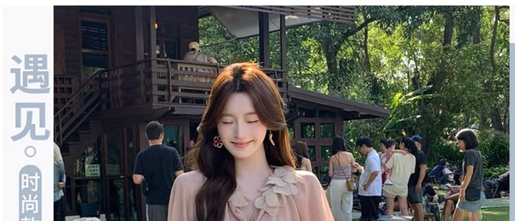 지금 이른 가을 새로운 달콤함 꽃잎 플리츠 맨위 반신 치마 세트 여성 상세 이미지 1