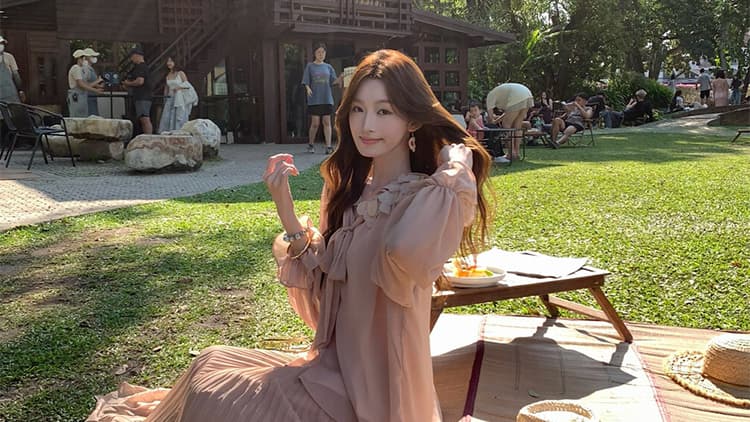 지금 이른 가을 새로운 달콤함 꽃잎 플리츠 맨위 반신 치마 세트 여성 상세 이미지 44