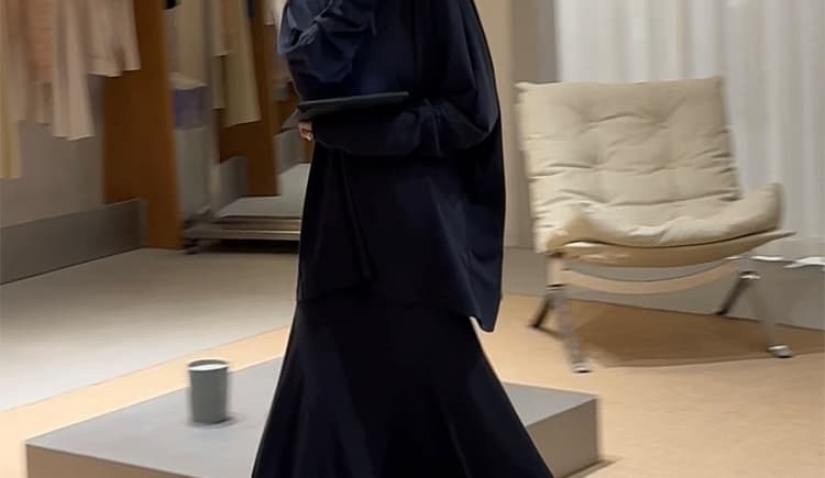 지금 빅 사이즈 느긋한 바람 루즈핏 연삭 털 맨위 불규칙 인어 꼬리 반신 치마 세트 여성 상세 이미지 20