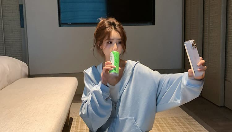 새로운 외국 가스 크리스탈 핫픽스 높음 그램 무거운 느긋한 편안함 후드 재킷 바지 세트 여성 상세 이미지 27