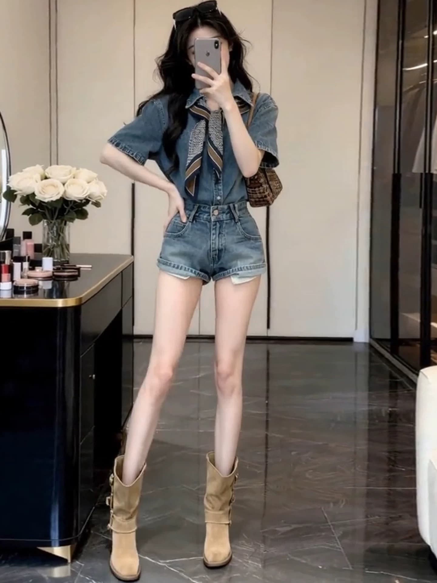 레트로 루즈핏 파란색 데님 셔츠 세트 여성 봄 2026 새로운 캐주얼 착용 가져 가라. 스트레이트 반바지 투피스 세트 이미지 2