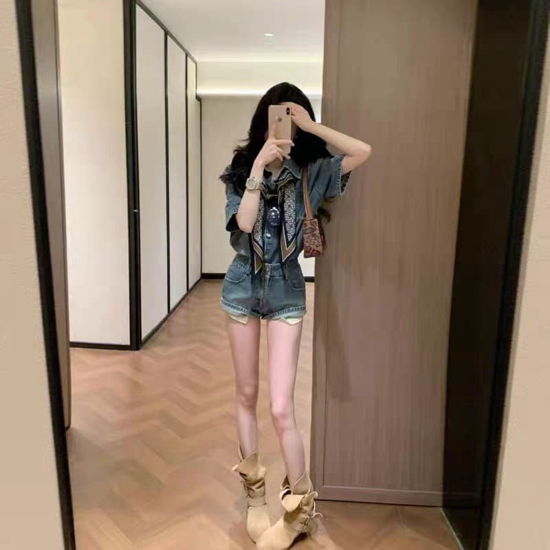 레트로 루즈핏 파란색 데님 셔츠 세트 여성 봄 2026 새로운 캐주얼 착용 가져 가라. 스트레이트 반바지 투피스 세트 상세 이미지 5