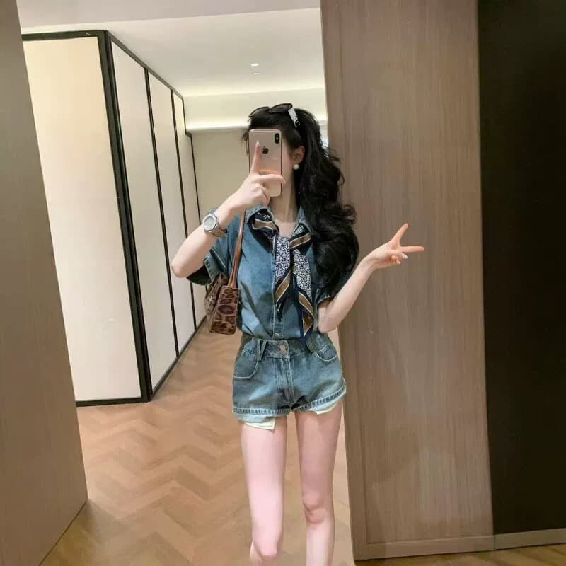 레트로 루즈핏 파란색 데님 셔츠 세트 여성 봄 2026 새로운 캐주얼 착용 가져 가라. 스트레이트 반바지 투피스 세트 상세 이미지 7
