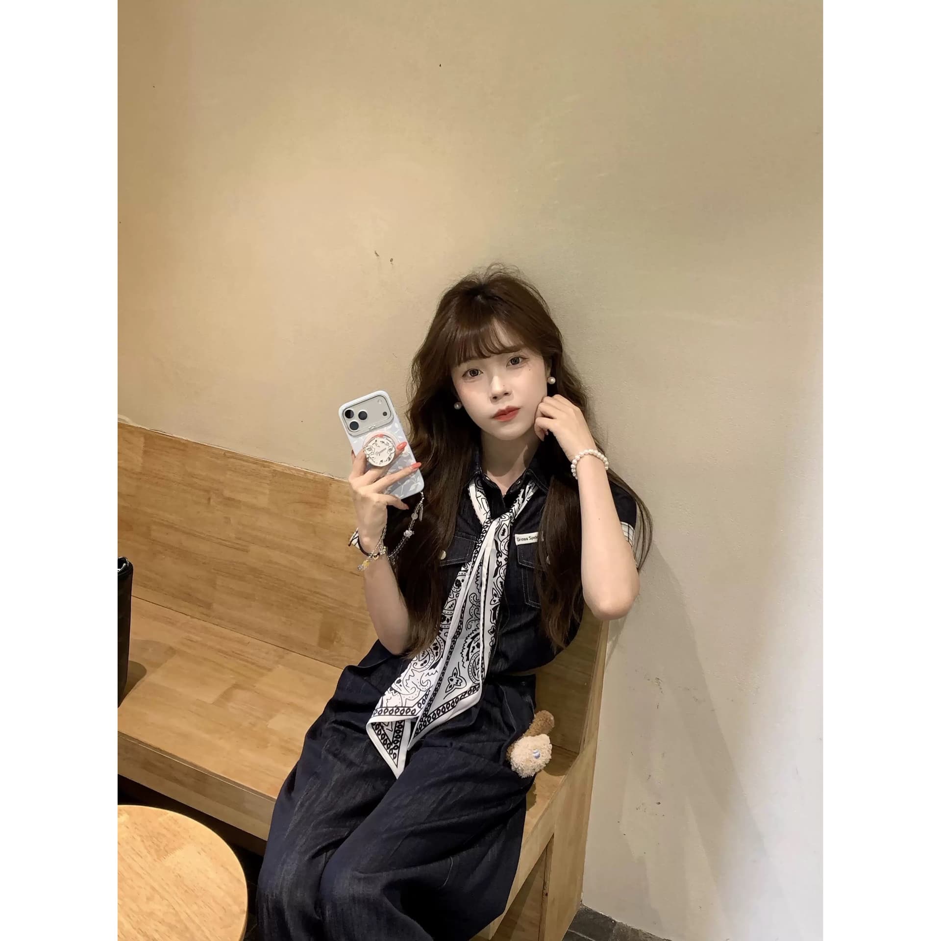 황야 공간 여름 원색 주간 실크 데님 세트 2026 새로운 여성 의류 여름 와이드 레그 팬츠 착용 가져 가라. 투피스 세트 트렌디 이미지 6