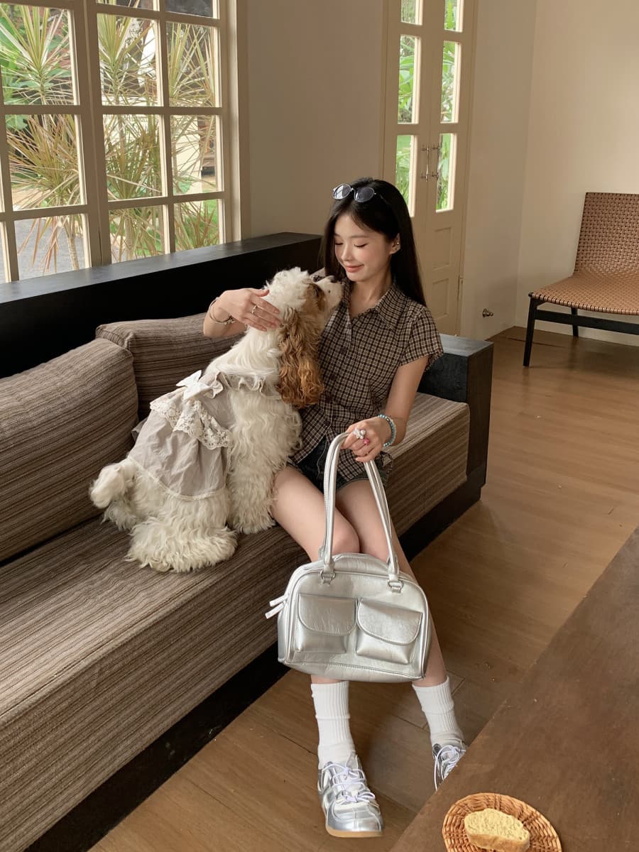 빅 사이즈 체크무늬 POLO 칼라 반팔 여성 셔츠 여름 한 부서 몸매 가꾸기 슬림해 보이는 허리 수축 셔츠 커피 색상 맨위 이미지 3