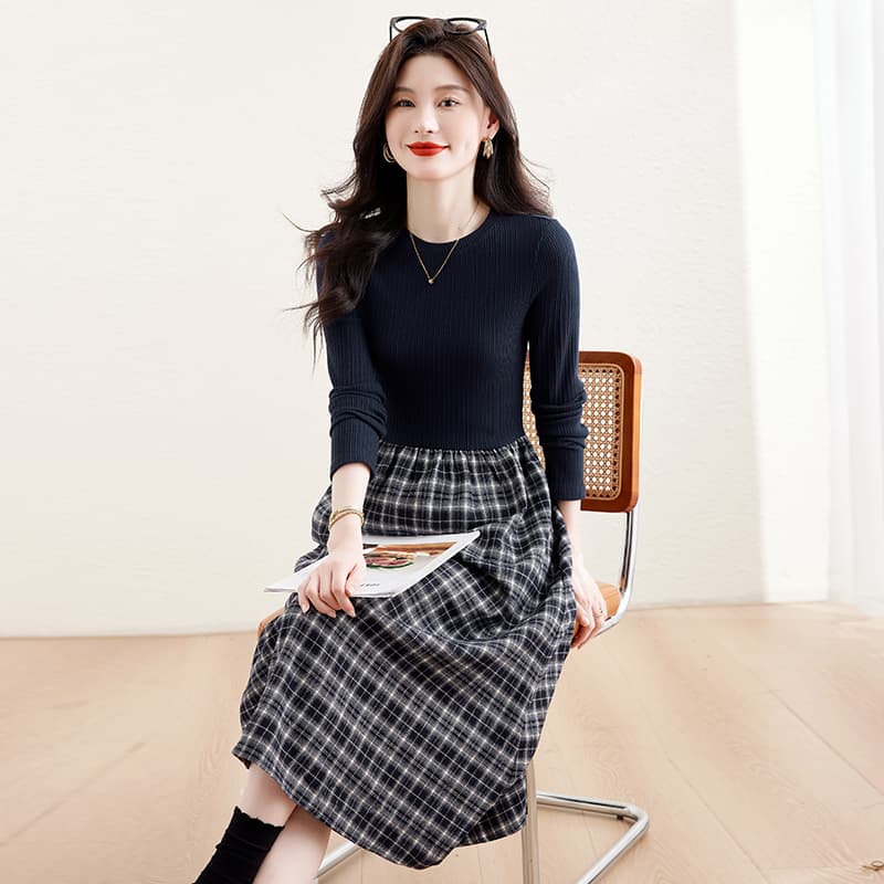 실사 레트로 긴팔 니트 패치워크 연삭 털 체크무늬 인사이드 가져 가라. 페이크 레이어드 여성 드레스 2025 가을 겨울 새로운 치마 이미지 3