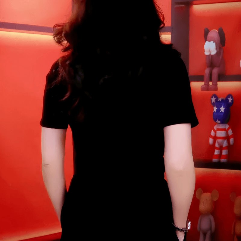 장미 다이아몬드 세팅 V넥 핫픽스 반팔 티셔츠 새로운 어머니 드레스 검정색 패션 표지 고기 슬림해 보이는 빅 사이즈 맨위 이미지 3