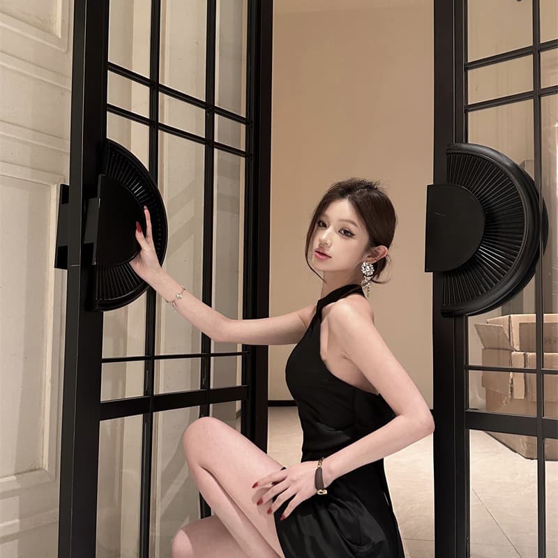 실사 순수한 욕망 바람 작은 섹시함 행침 목 리본 주름 표지 배 대 백리스 수 있습니다. 조정 벨트 몸매 가꾸기 새틴 치마 이미지 6