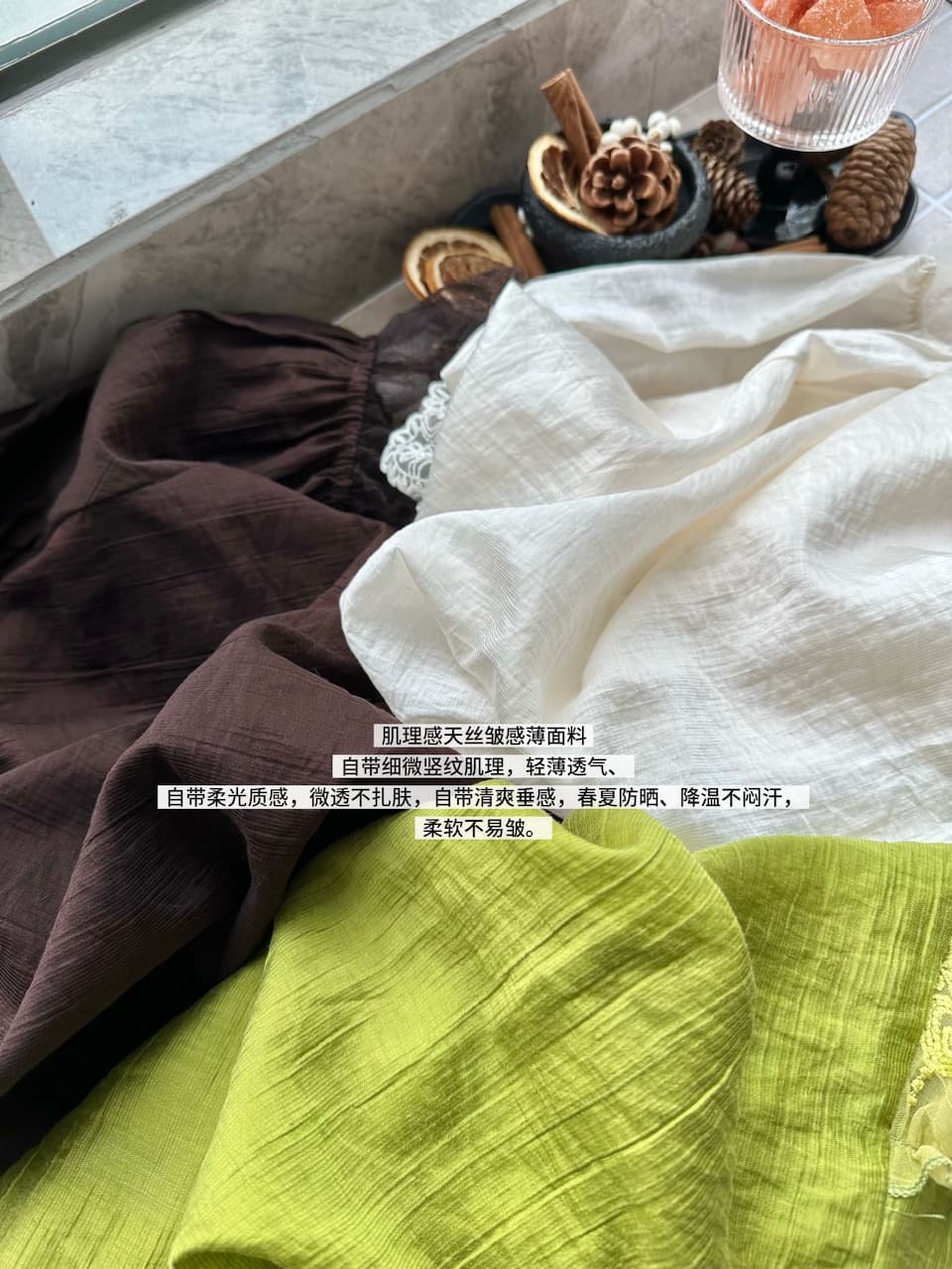 부드러운 바람 프릴 V넥 거품 소매 여성 셔츠 여름 빛 요리 한 바람 레이스 레이스 허리 수축 슬림해 보이는 품격 맨위 상세 이미지 13