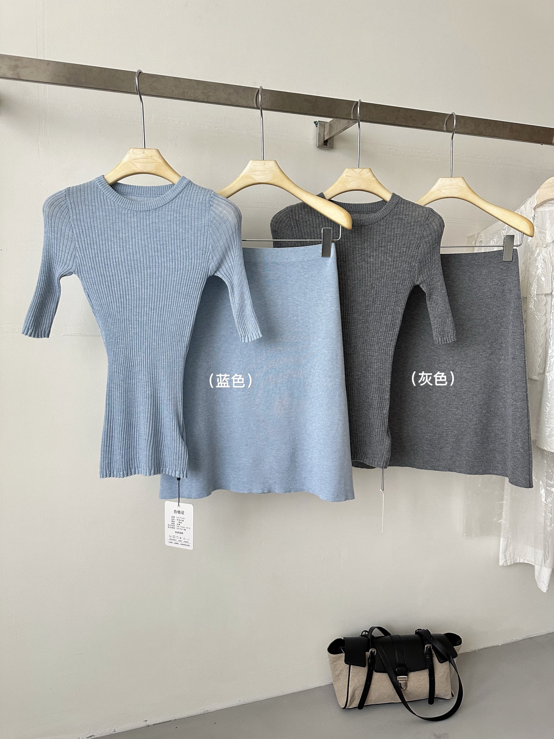 farte shop 하트 비트 라이 경기 서울 모직물 티셔츠 스트레이트 반 스커트 두 조각 여성 세트 봄 가을 세트 이미지 3