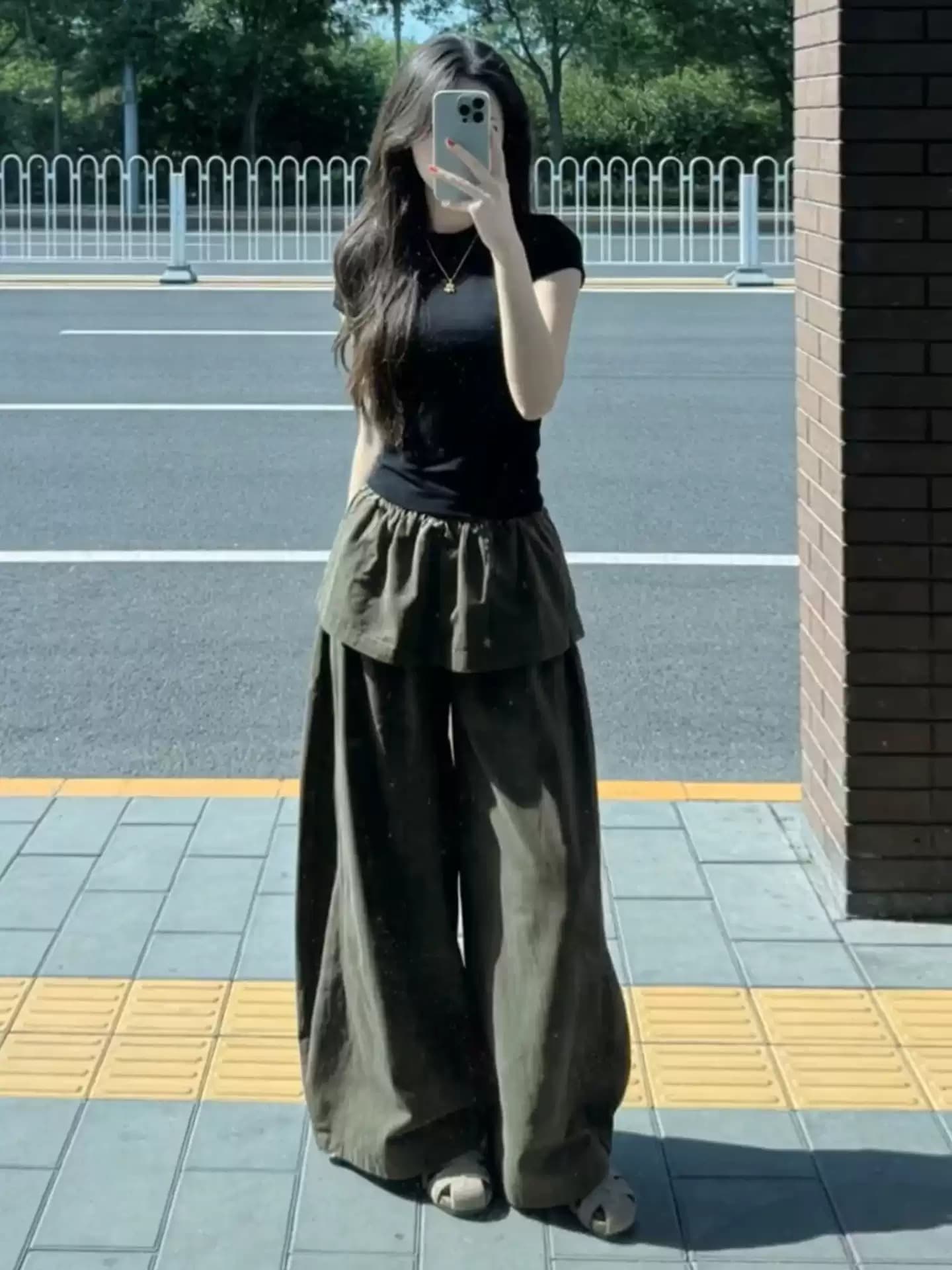 한 부서 그레이트 통해보기 가져 가라. 전체 집합 2026 새로운 반팔 티셔츠 여성 여름 군용 녹색 와이드 레그 팬츠 어린이 세트 이미지 5