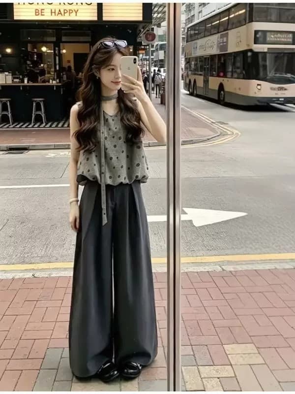 2026 새로운 여름 홍콩 스타일 도트 무늬 민소매 조끼 하이웨이스트 도루 센스 검정색 넓은 다리 정장 바지 출퇴근 세트 상세 이미지 1