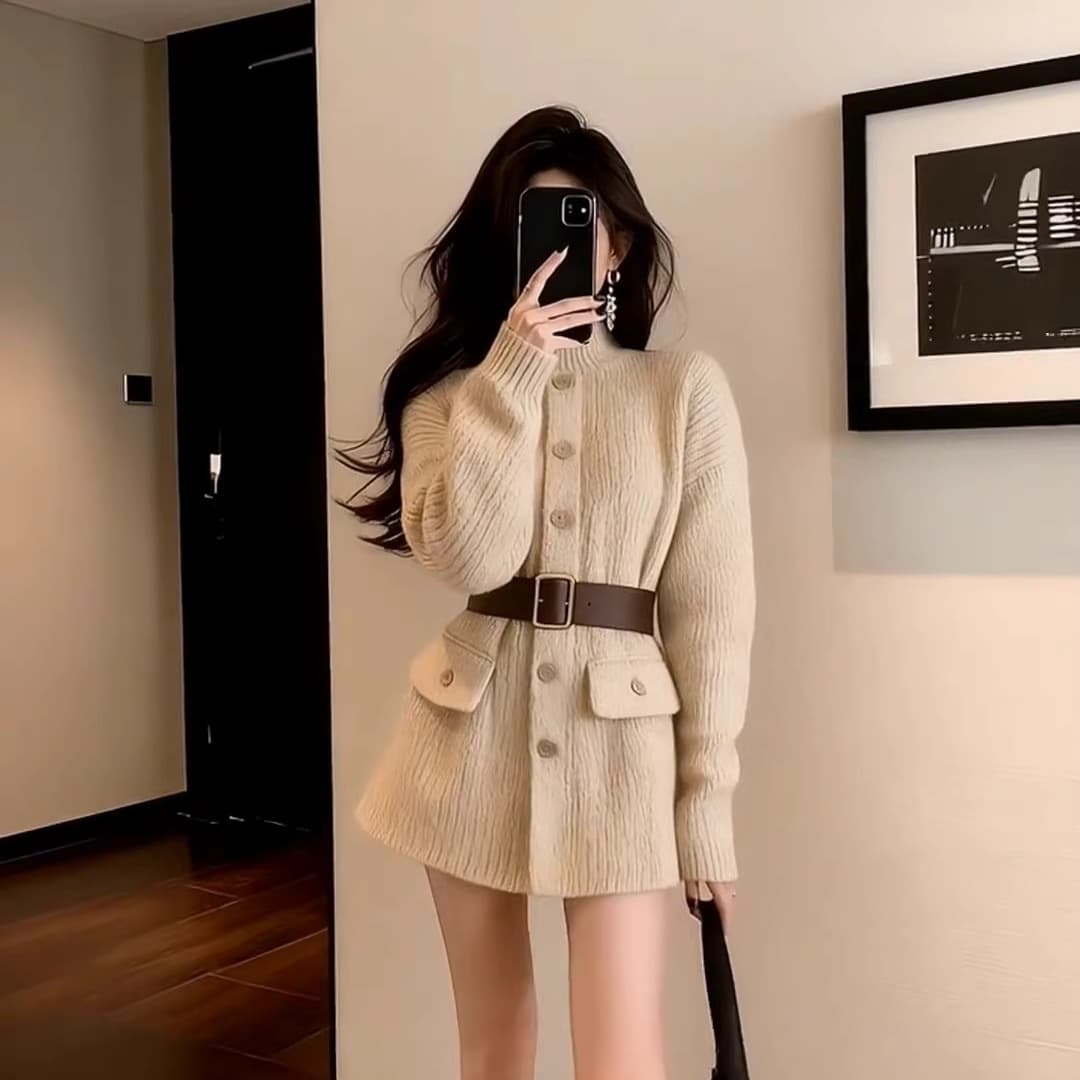 카키 색 터틀넥 니트 한 마디 여성 드레스 2026 가을 겨울 새로운 작은 키 품격 두꺼운 스웨터 미니 스커트 이미지 5