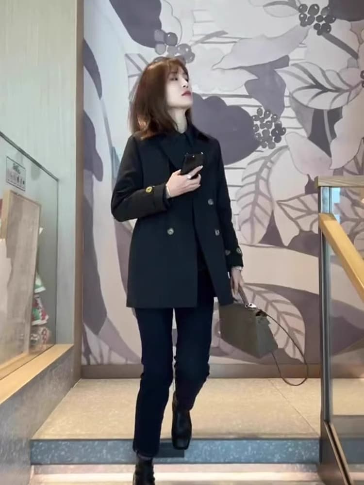 2026 가을 새로운 고급 센스 슈퍼 좋은 과소 평가 요리 한 바람 품격 한 부서 작은 키 다용도 정장 짧은 여성 코트 상세 이미지 2