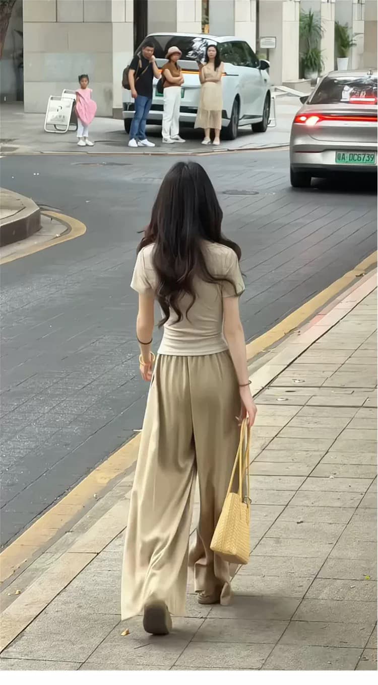 한 부서 그레이트 통해보기 가져 가라. 전체 집합 2026 새로운 비스듬한 어깨 반팔 티셔츠 여성 여름 와이드 레그 팬츠 투피스 슈트 상세 이미지 10