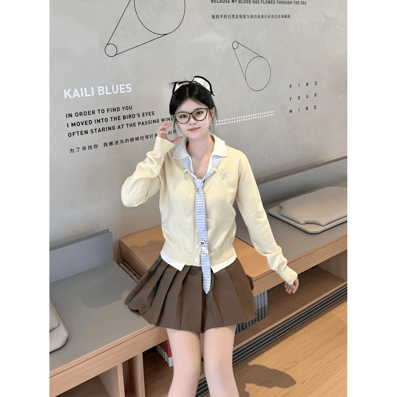 가을 겨울 새로운 넥타이 페이크 레이어드 니트 스웨터 코트 플리츠 스커트 학원 스타일 패션 투피스 슈트 여성 이미지 5