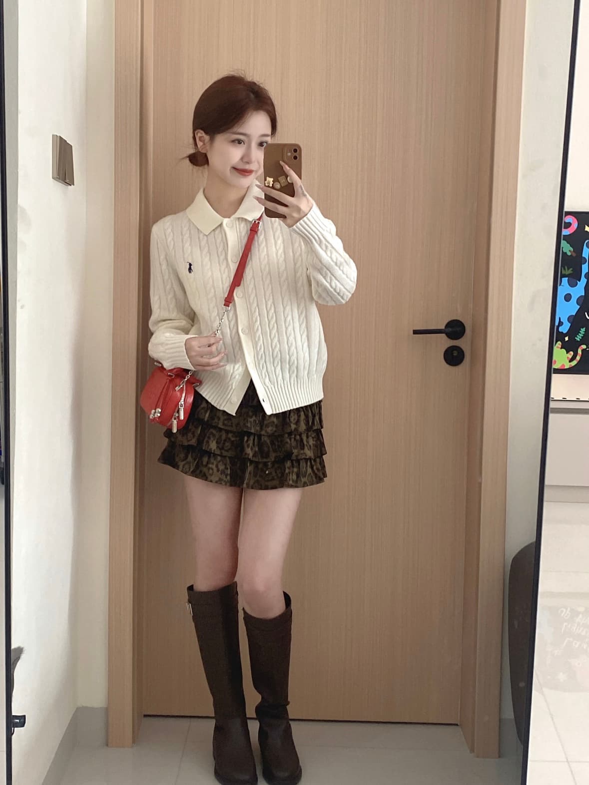 학원 스타일 폴로 칼라 자수 꽈배기 스웨터 레오파드 무늬 치마 여성 자이언트 잘 생긴 다용도 부드러운 찹쌀 니트 오픈 가디건 세트 이미지 4